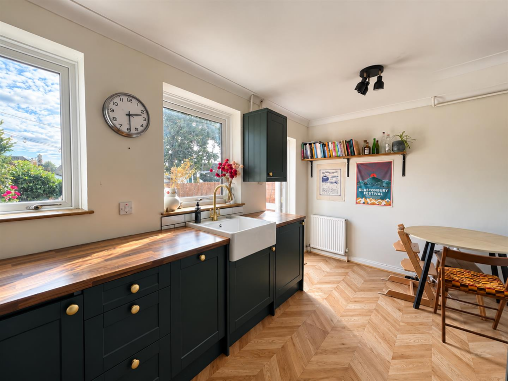 House in London, The Wrythe - More