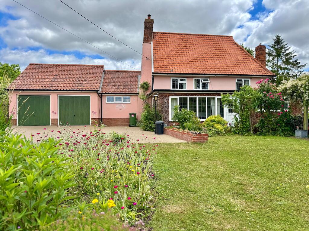 Main image of property: Hill House, Upper Street, Witnesham