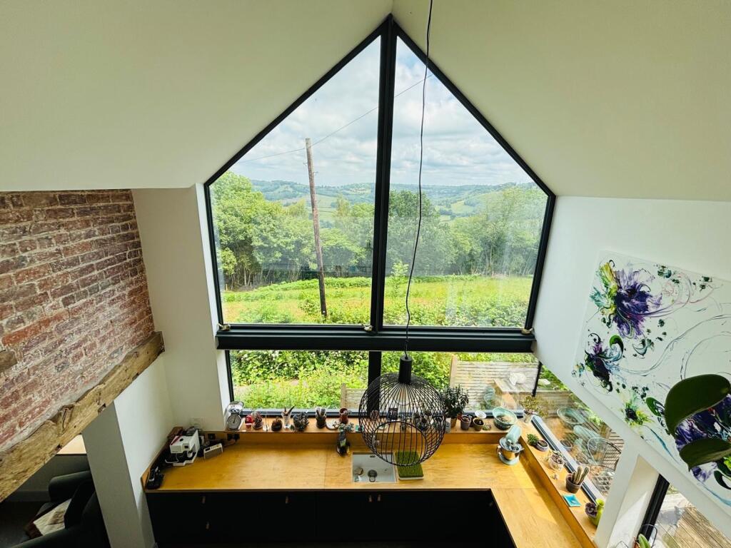 Main image of property: Edge Hill, Cwmcarvan