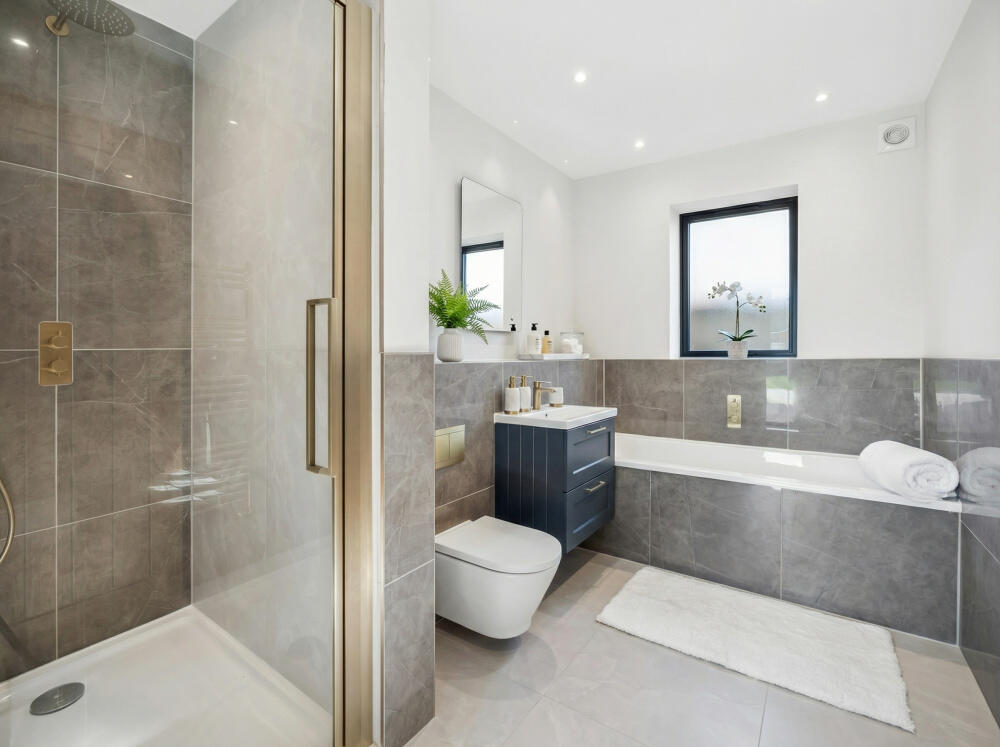 Additional image 10 of Kennel Lane, Harpenden, AL5