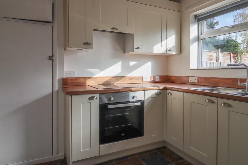 Thoresby Avenue, Gaywood, King's Lynn, Norfolk, PE30 photo 3