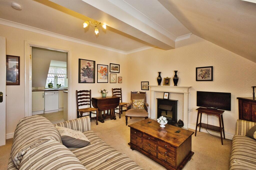 Union Street, Wells - View 5