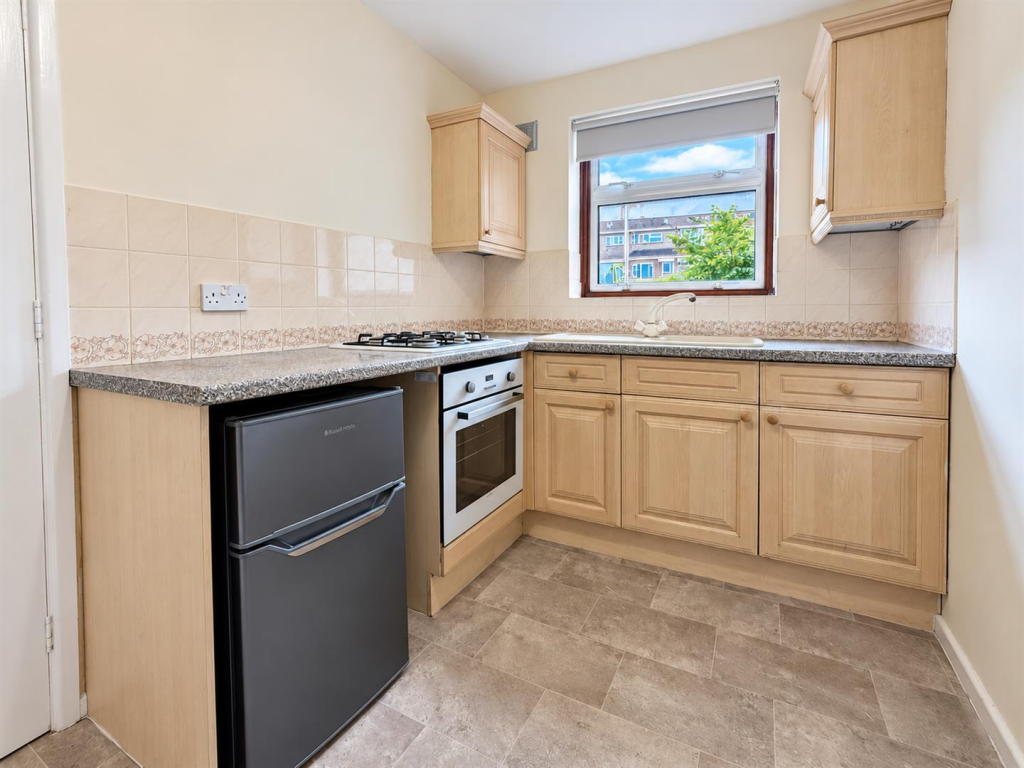 House in Warwick - View 5