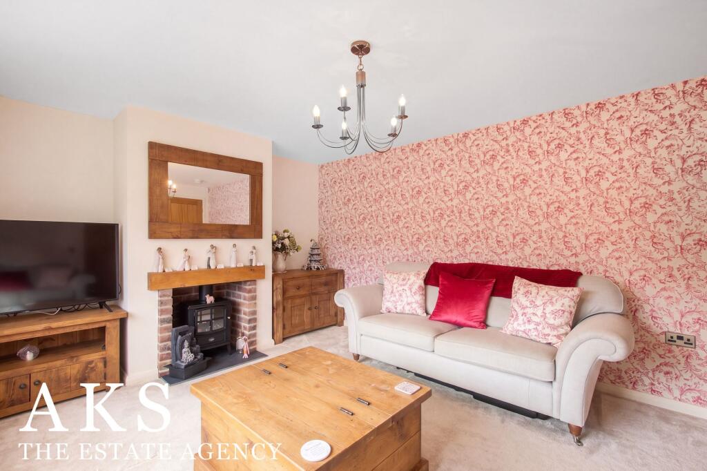 House in South Derbyshire, Hatton - More