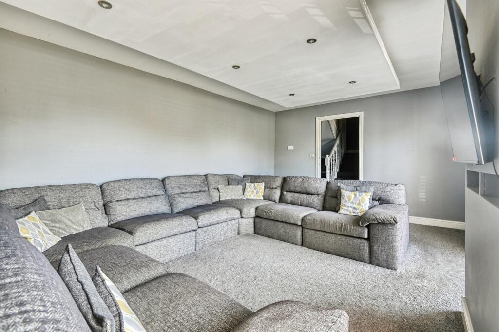 House in Birmingham, Buckland End - View 4
