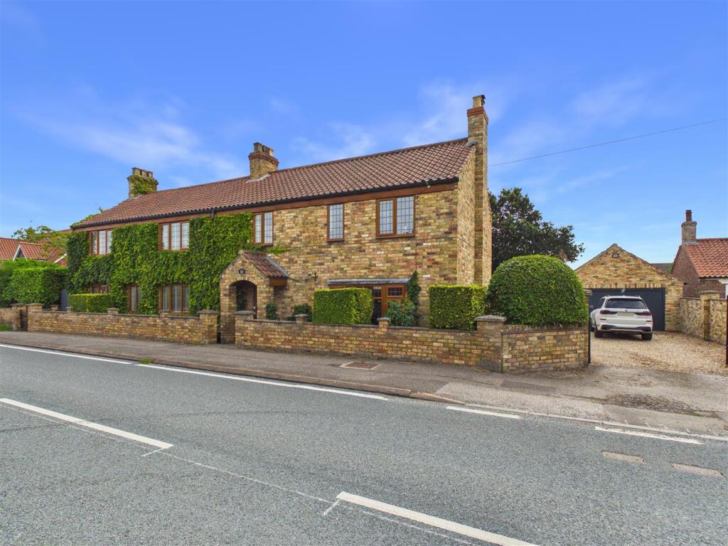 Main image of property: Main Road, Gilberdyke