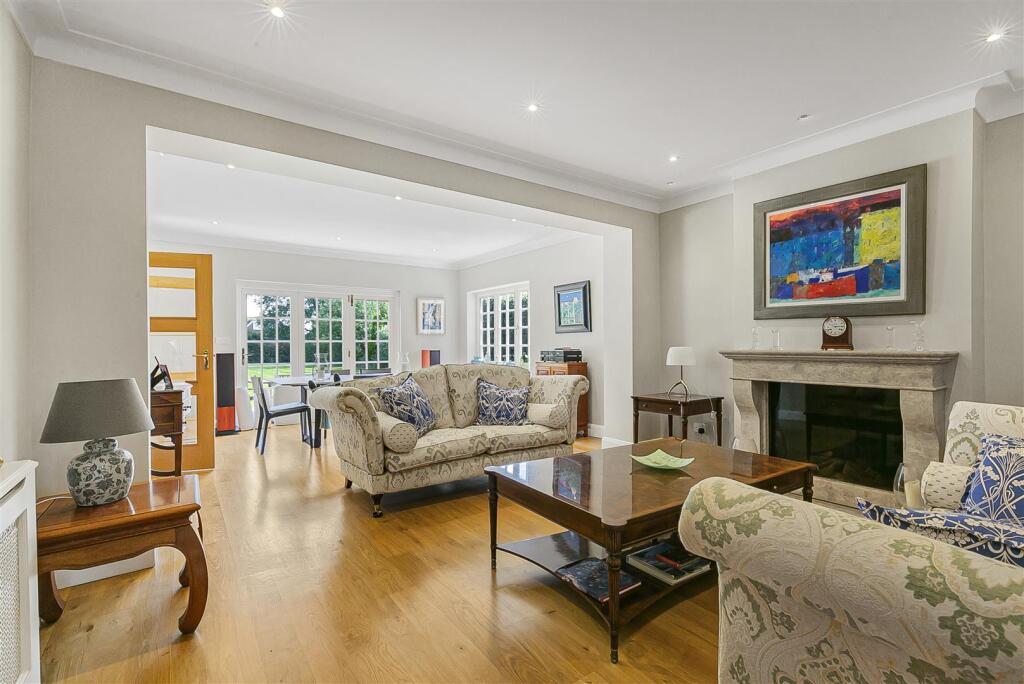 House in St Albans - View 4