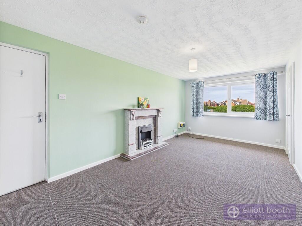 Main image of property: 10 Southbank
