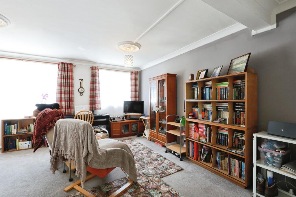 Apartment in Coventry - View 4