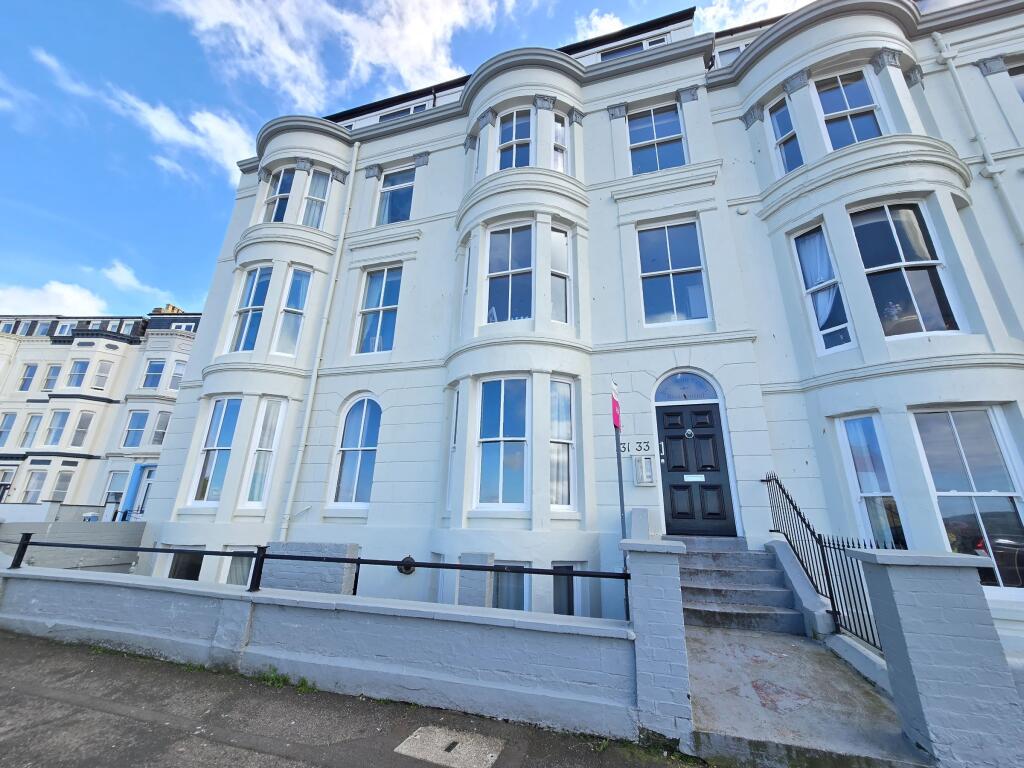 Main image of property: Room 2,  Flat 10, 31-33 Blenheim Terrace, Scarborough