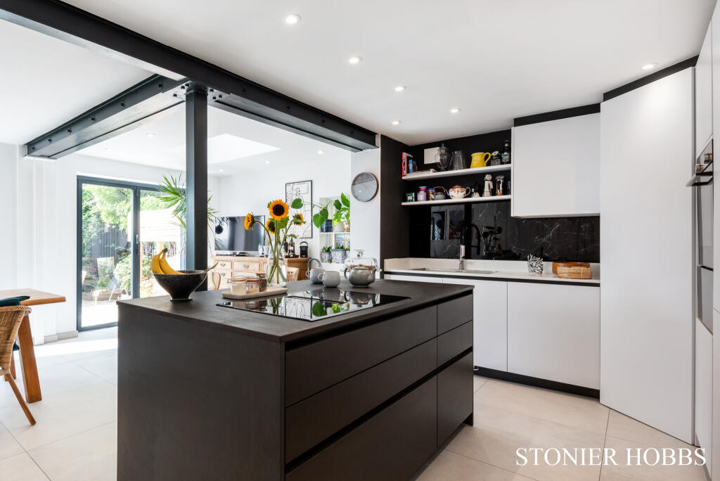 House in Bath - View 5