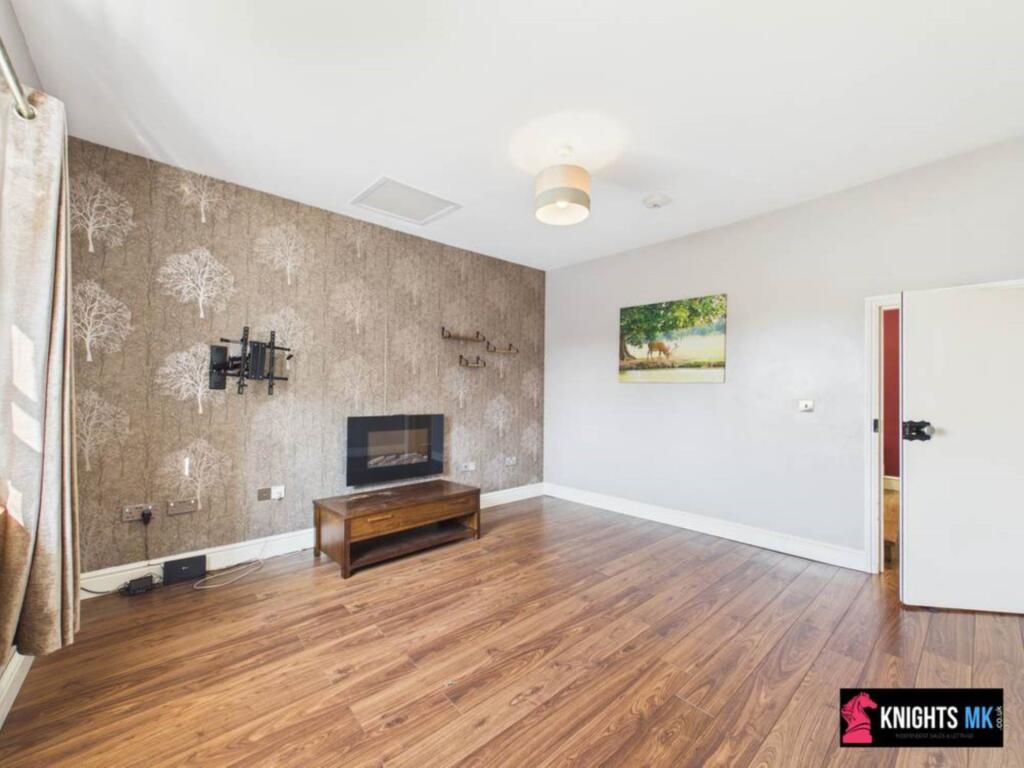 Main image of property: High Street, Winslow