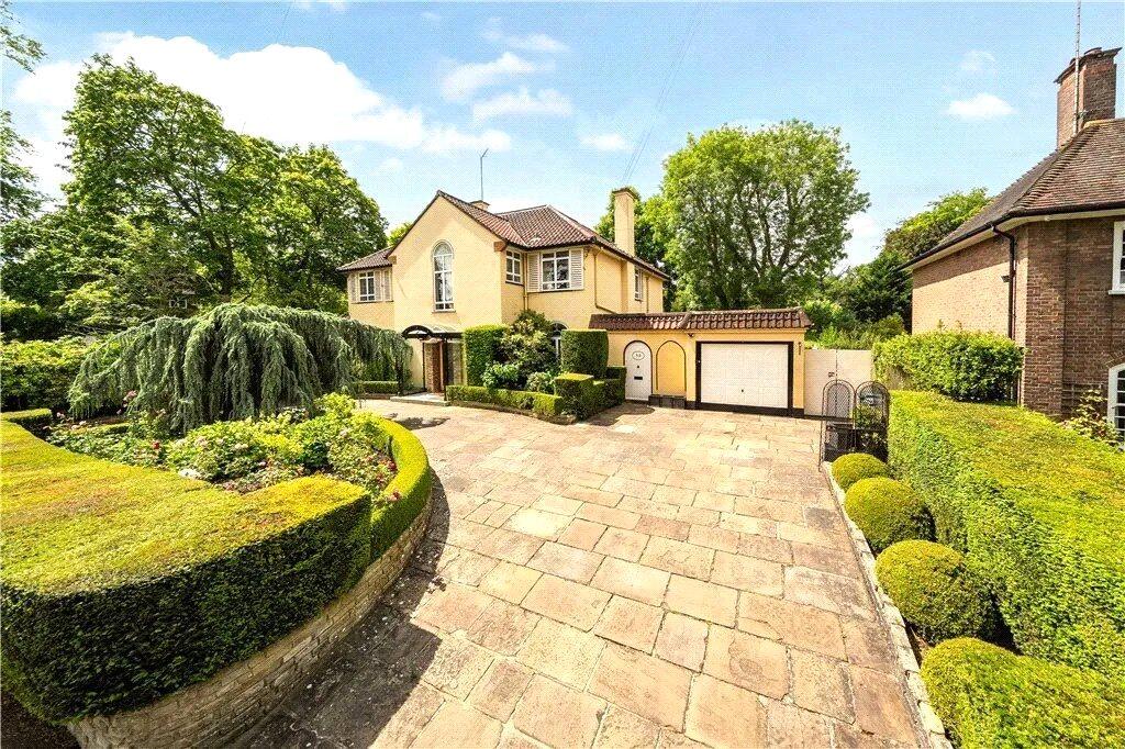 Main image of property: Wolsey Road, Northwood, Hertfordshire, HA6