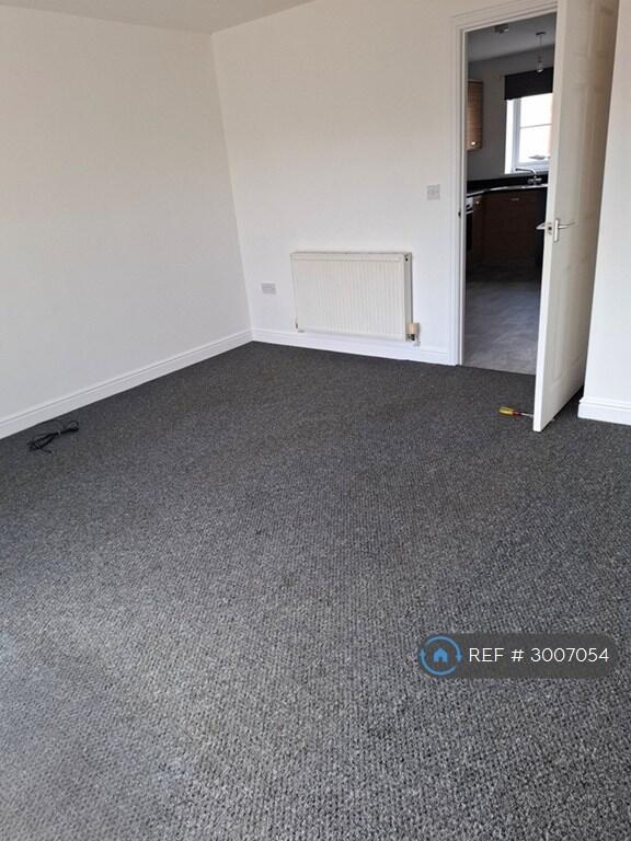 House in Nottingham - View 4