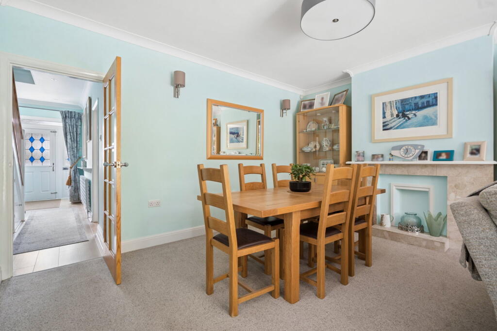 House in Harrow - View 5