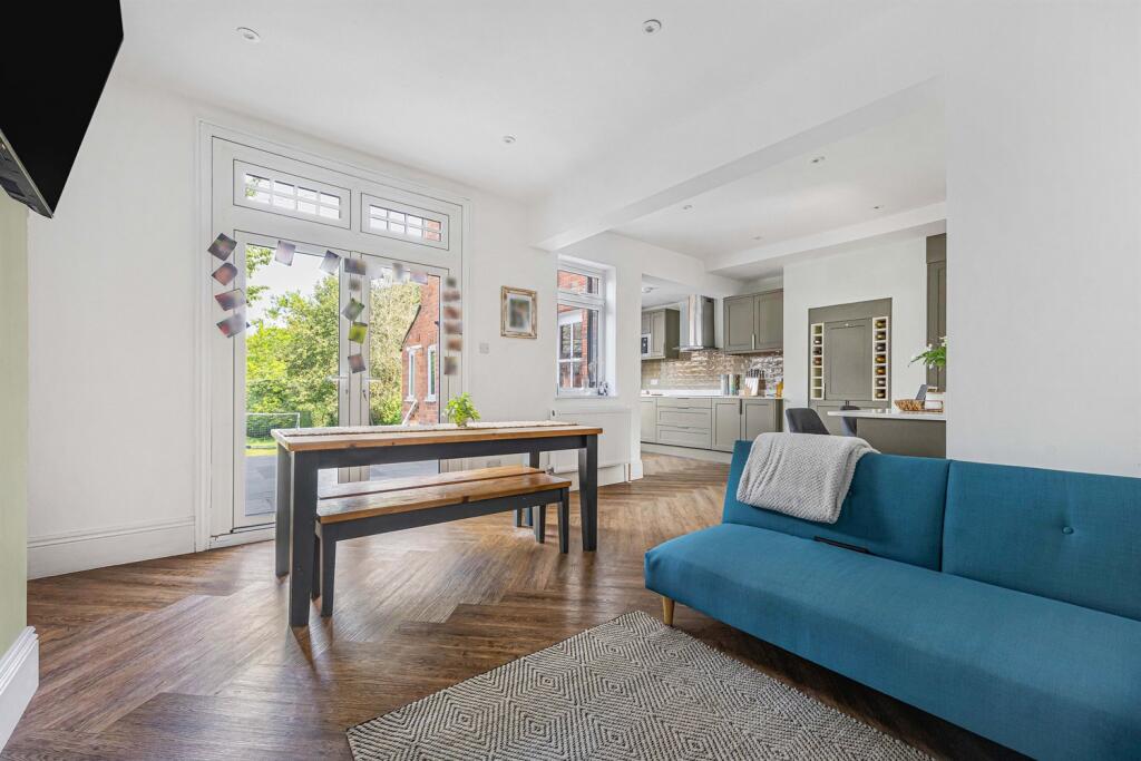 House in Reading, Caversham - View 3