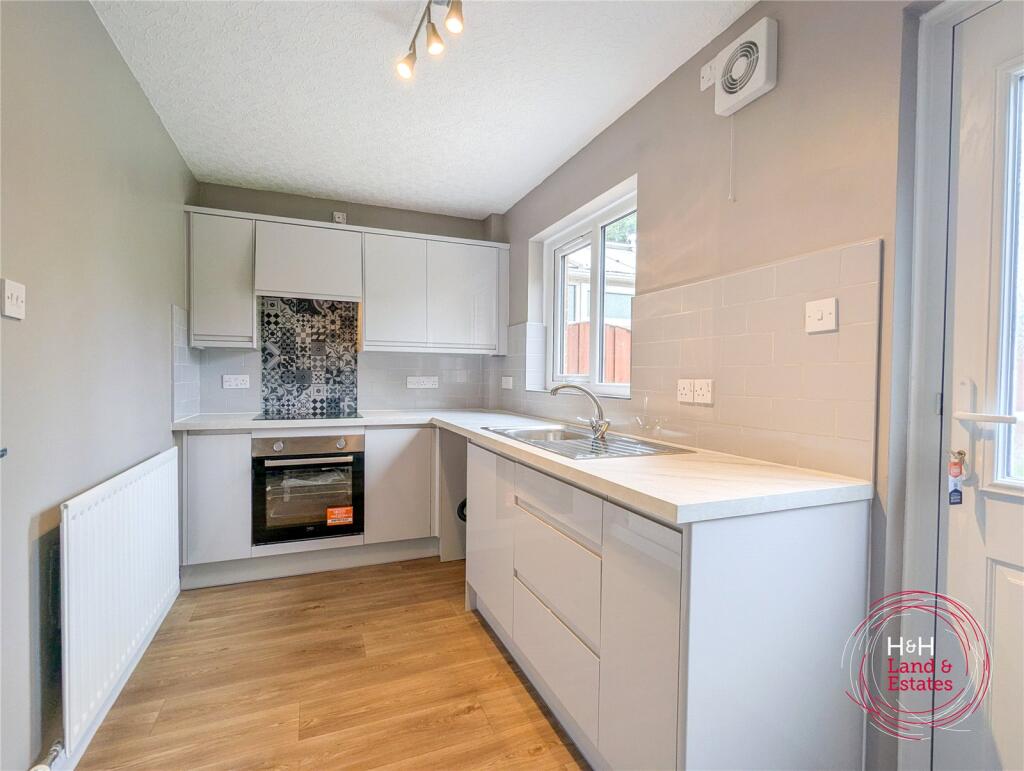 92 Broadoaks Grange, Carlisle, Cumbria photo 3