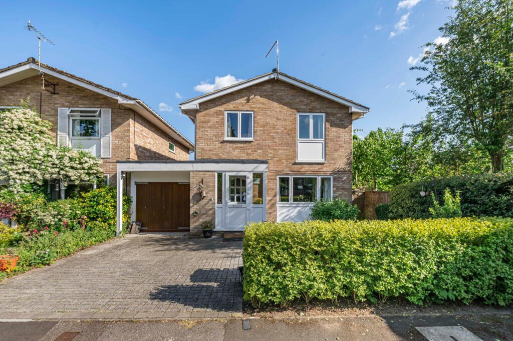 Main image of property: Wey Lodge Close, Liphook, Hampshire