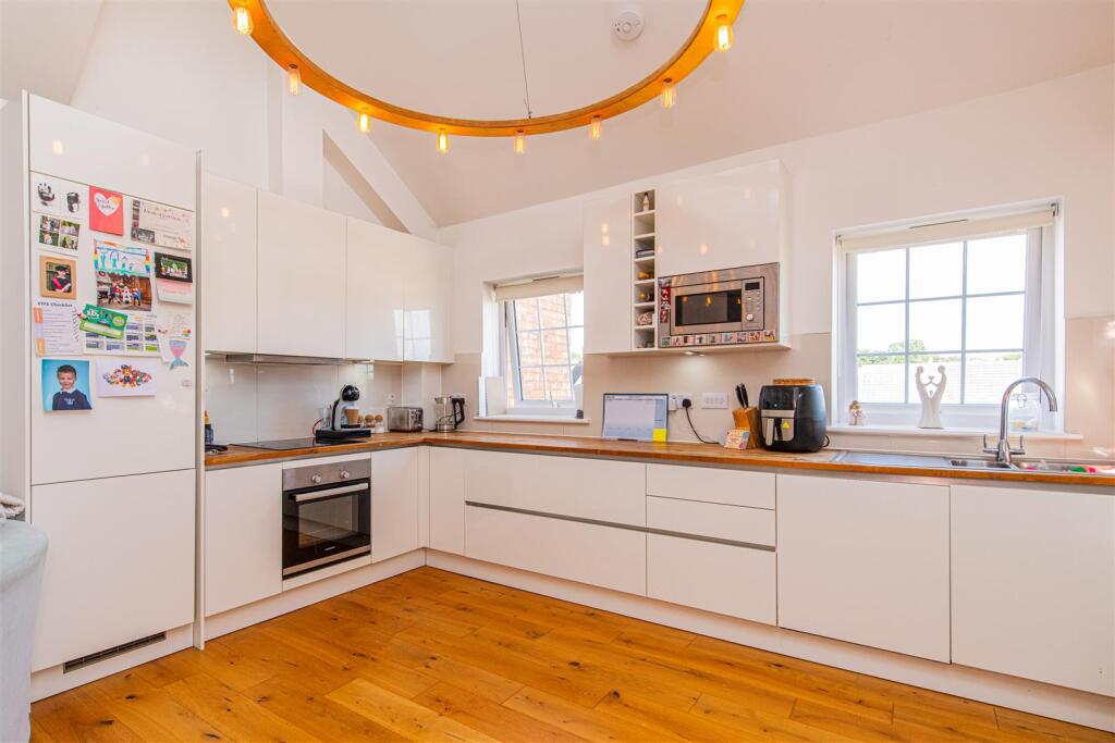 Apartment in Wellingborough - View 5