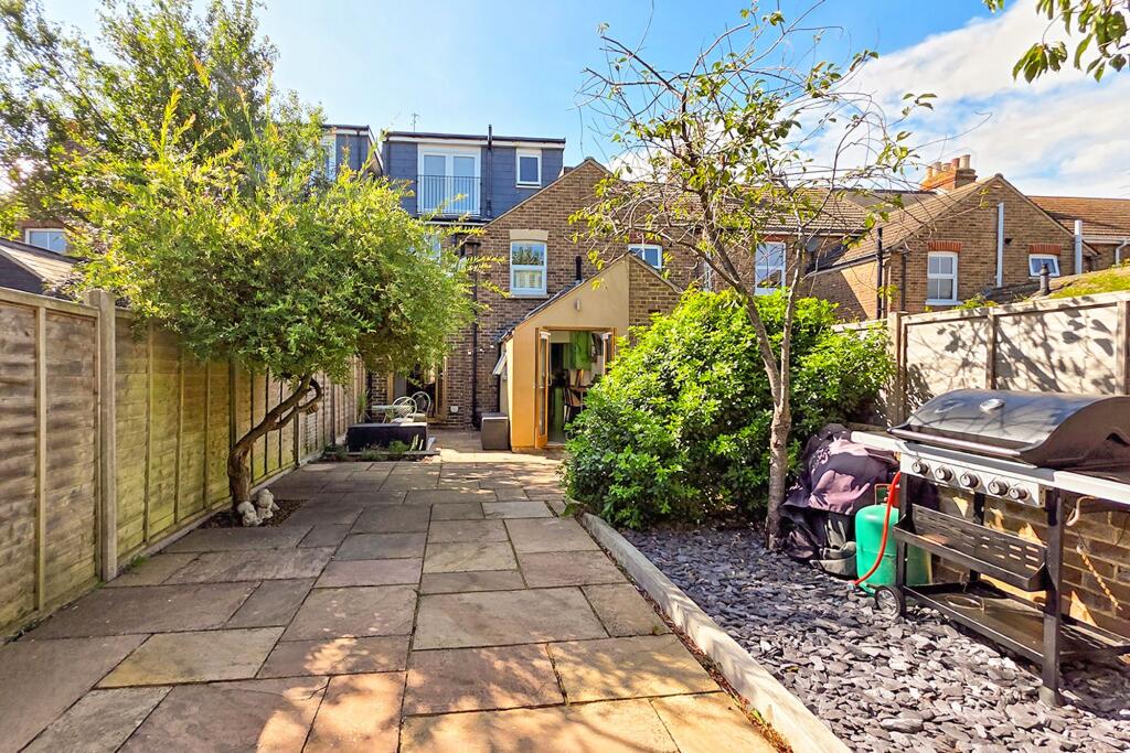 House in Arun, Rustington - View 3
