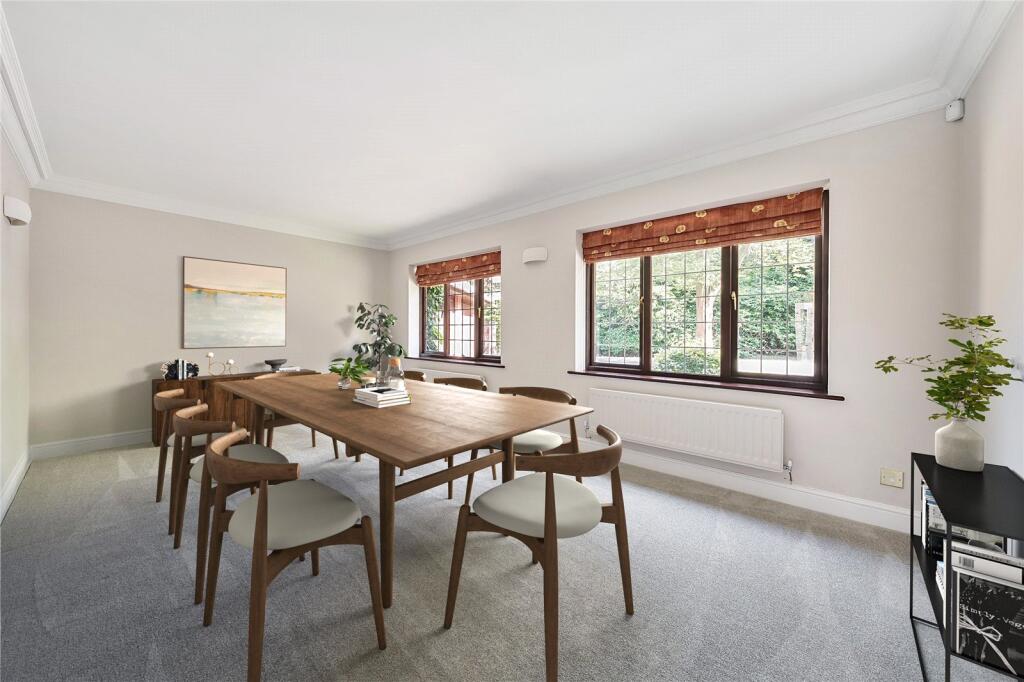 House in Elmbridge, Surrey - View 6