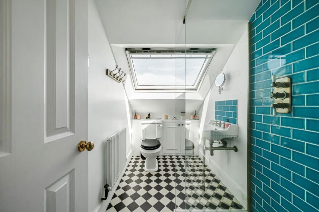 Talbot Road, Old Isleworth - View 6
