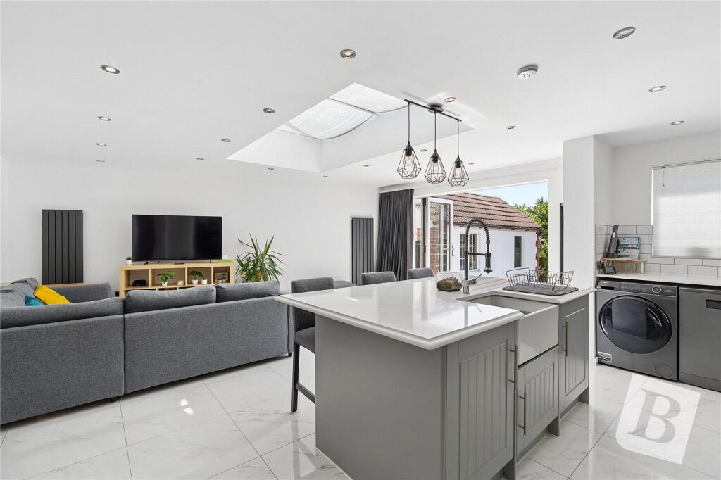 House in London - More