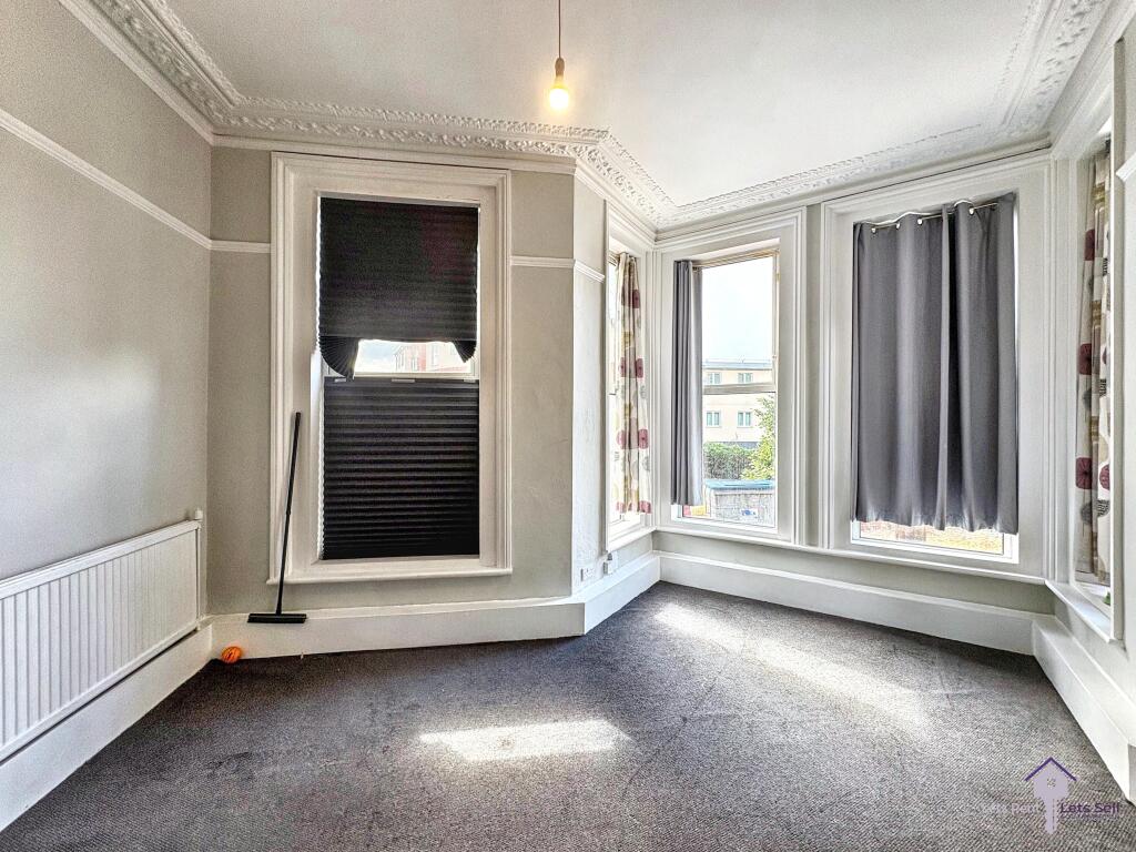Main image of property: 29 Cobden Avenue, SO18 1FU