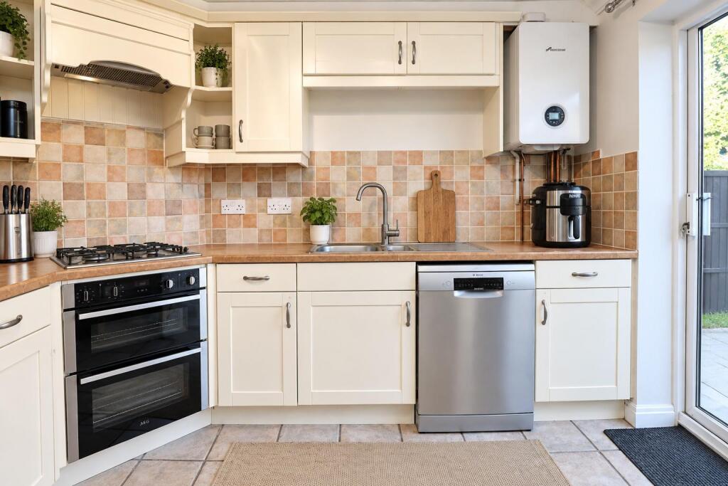 House in Guildford - More