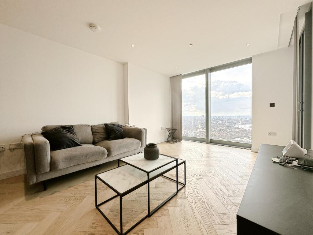 Main image of property: The Landmark Pinnacle, 10 Marsh Wall, London, E14