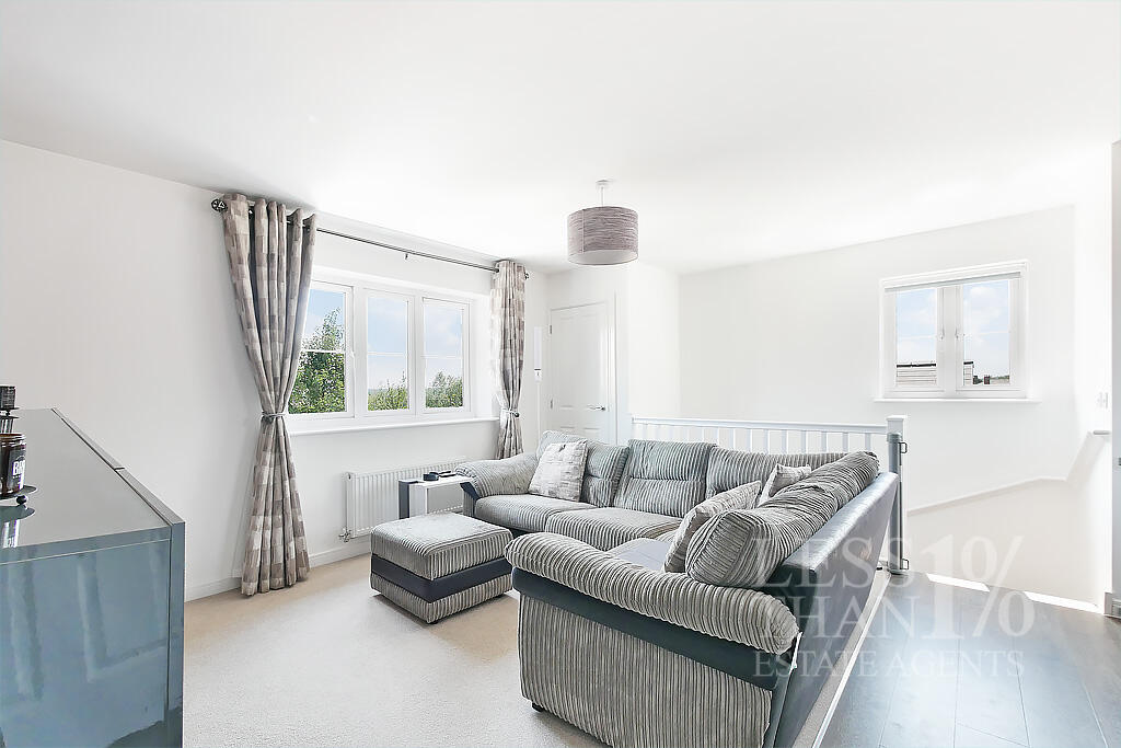 House in Wellingborough, Stanton Cross - View 5