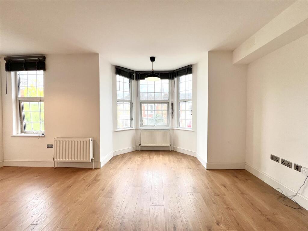 Main image of property: Two Bedroom Flat to Let, Leytonstone, E11 (£2,150 pcm)