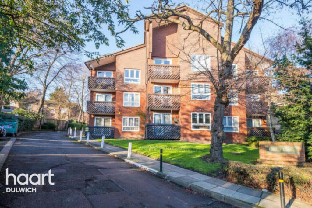 Main image of property: Cedar Close, London