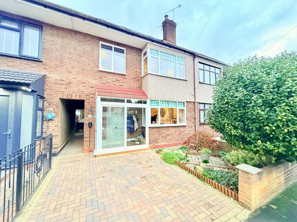 Main image of property: Grays End Close, Grays