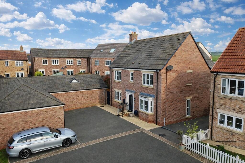 Main image of property: Claygate Way, Scarborough