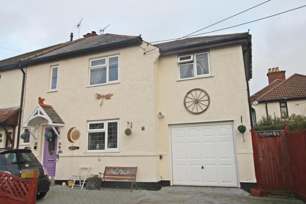 Main image of property: Denzil Avenue, Netley Abbey, Southampton, SO31 5BA