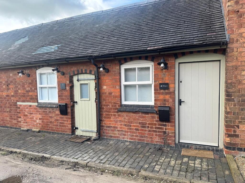 Main image of property: Unit 5, Higgs Hill, Tatenhill Common, Rangemore