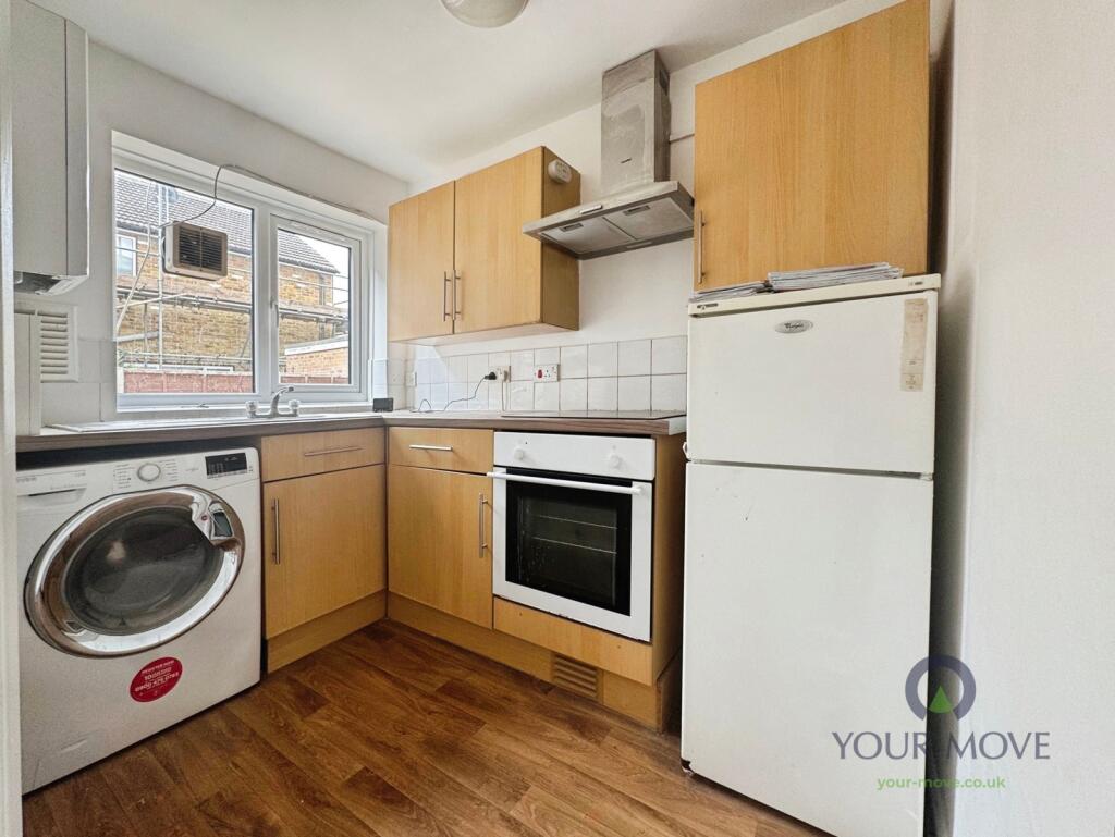 Apartment in London, Bromley Park, Plaistow - View 2