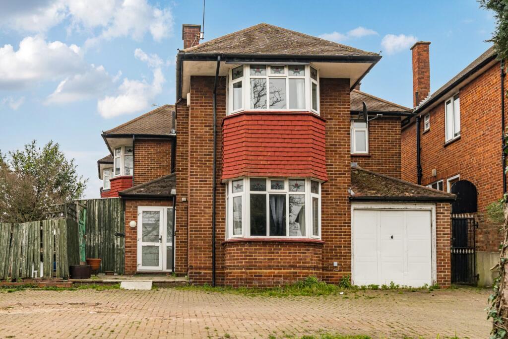 Main image of property: Leigham Court Road, Streatham, London, SW16