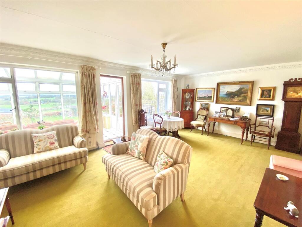 Additional image 3 of West End Lane, Essendon