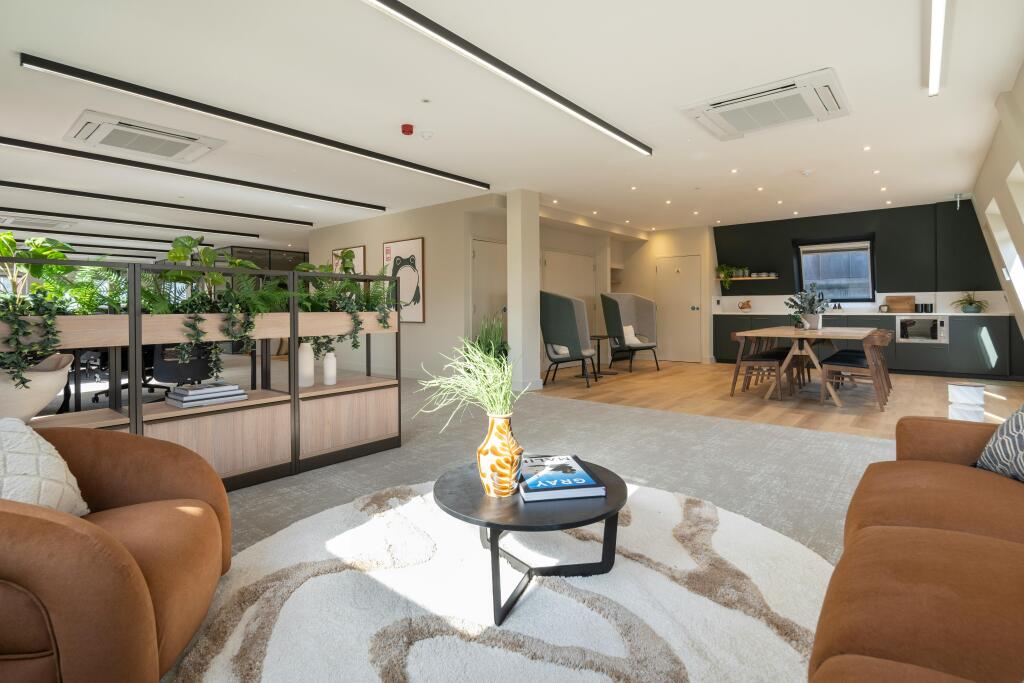 5th Floor