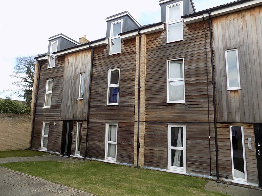 Main image of property: Minstrel Walk