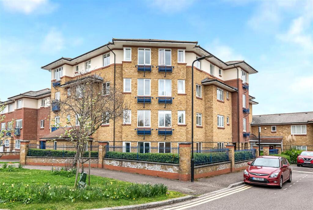 Main image of property: Myddleton Avenue, Finsbury Park