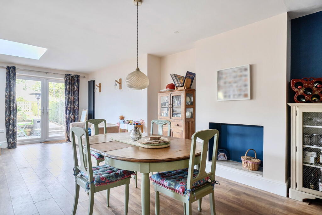 House in Swindon - View 5