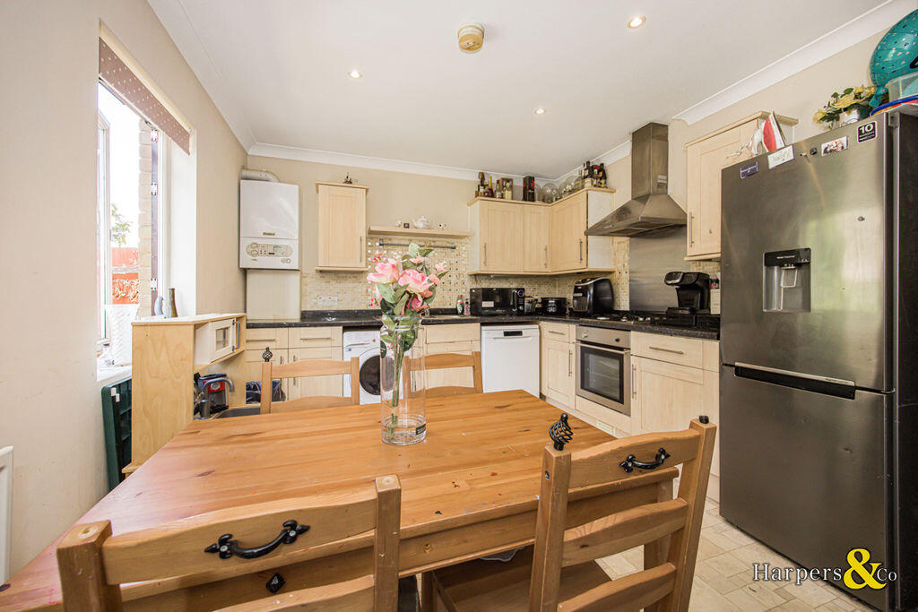 Apartment in London - View 2