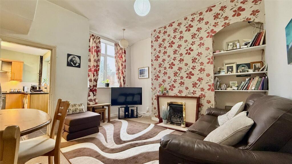 House in Sefton, Liverpool City Region - View 6