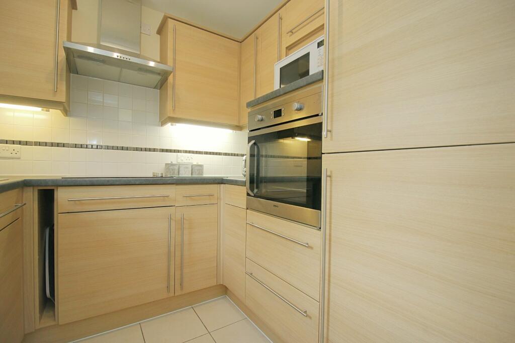 Additional image 4 of Highfield Road, Idle, Bradford, West Yorkshire, BD10