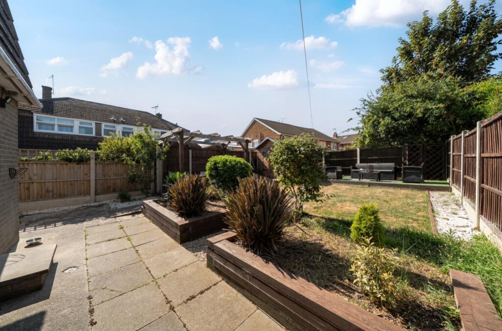 Smithy Crescent, Arnold, Nottingham, Nottinghamshire, NG5 - View 4