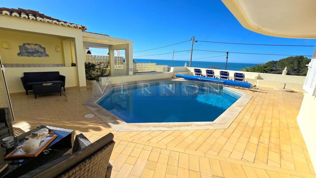 Main image of property: Algarve, Lagoa