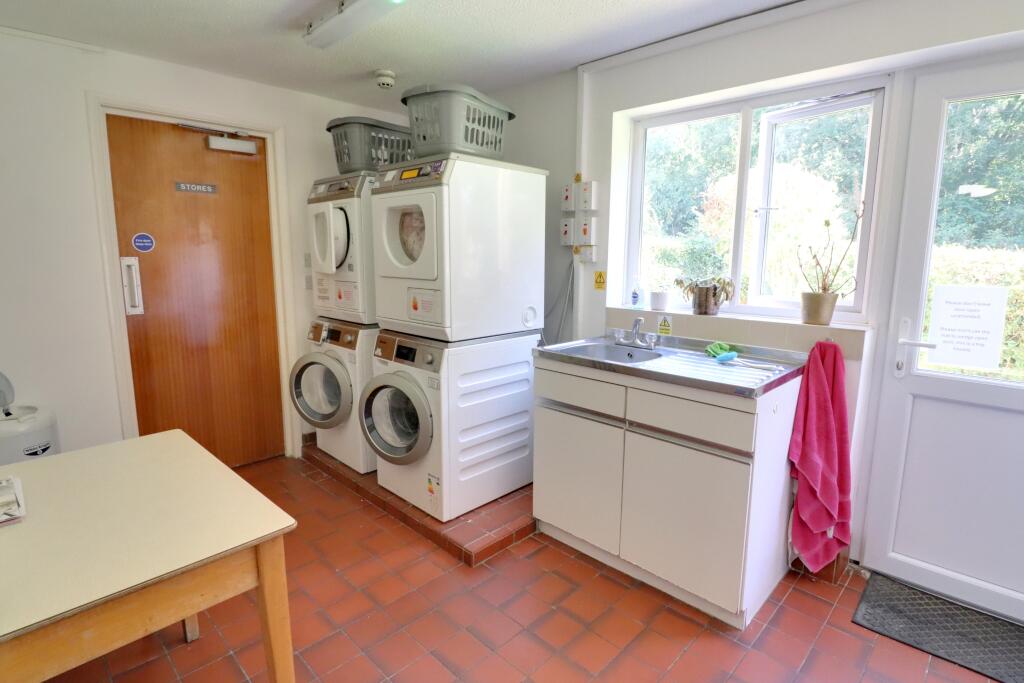 Apartment in Havant, Hampshire - More